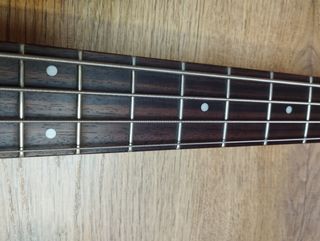 Bajo Ibanez