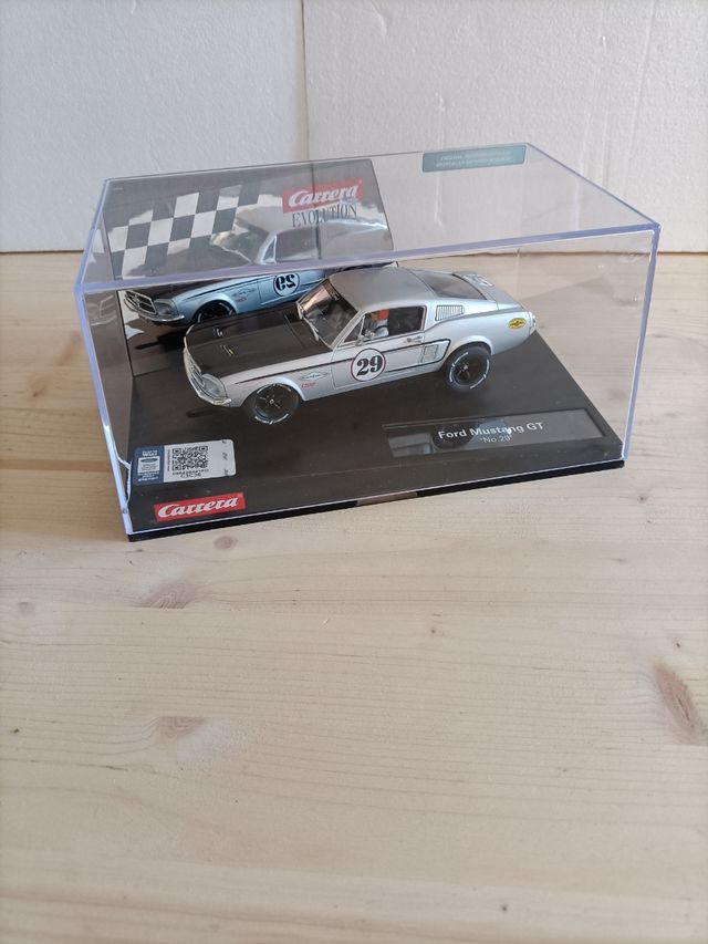 Ford Mustang GT 1/32 Ninco