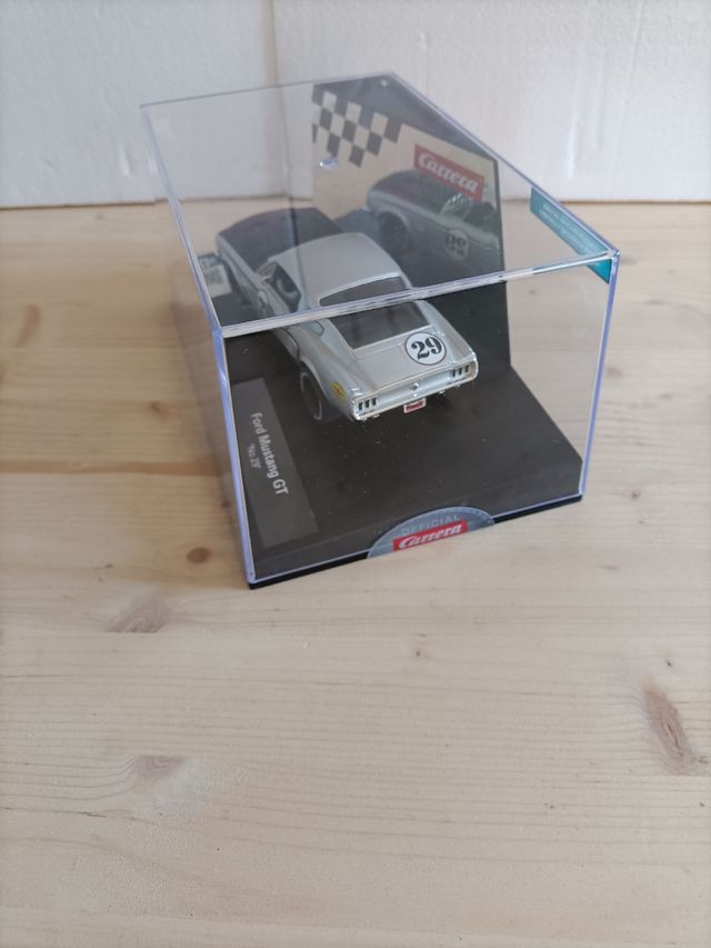 Ford Mustang GT 1/32 Ninco
