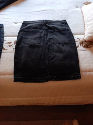 MINI FALDA VAQUERAS ,GRIS y NEGRA T.M