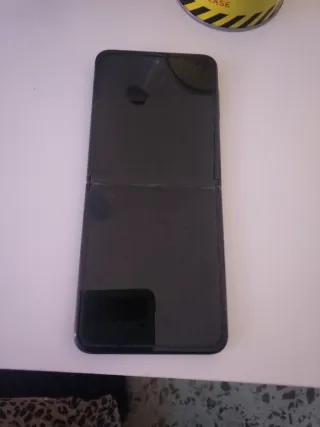 Samsung galaxy z flip 3