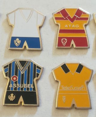 PINS EQUIPAMIENTO EQUIPOS DE FÚTBOL