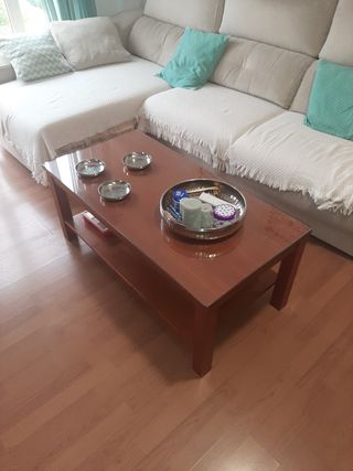 SALON Y MESA BAJA MADERA COMPLETO