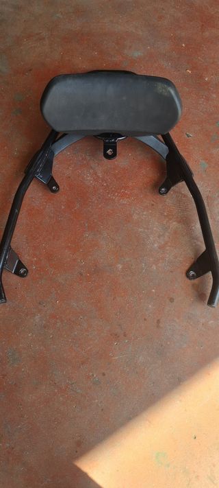 SOPORTE MALETA YAMAHA TMAX  500 Y 530 2008 -2011