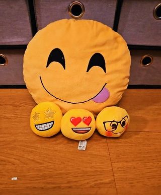 LOTE COJIN EMOJIS