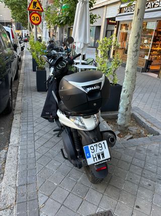PIAGGIO BEVERLY 125 IE 2014