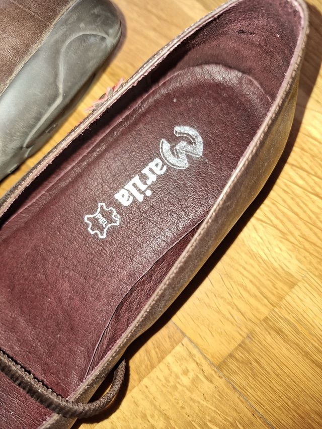 Manoletina marrón talla 37