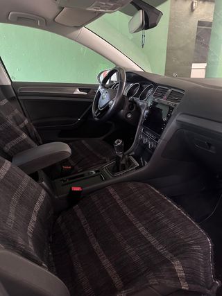 Volkswagen Golf 2020