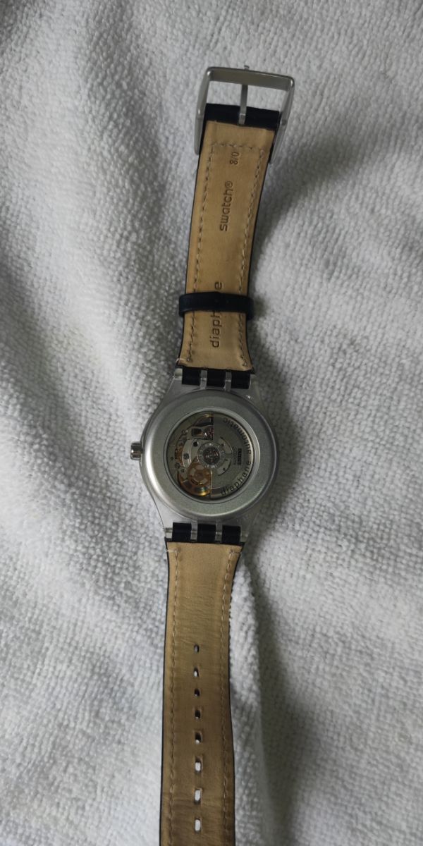 Swatch Diaphane automático.