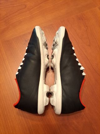 Botas futbol con tacos T-32