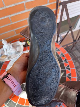 Botas no muy altas seminuevas