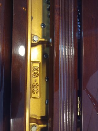 Piano de cola. K.KAWAI /ModeloKG-2C