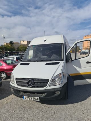 Mercedes-Benz Sprinter 2010
