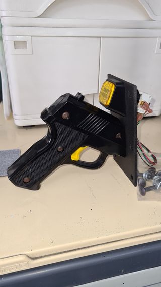Pistola Gun Pinball