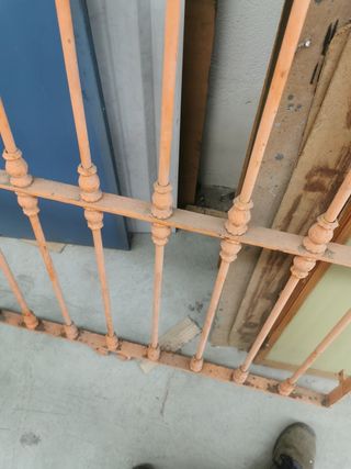 Reja hierro