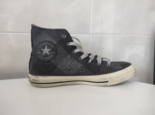 Converse lana cuadros efecto desgastado.