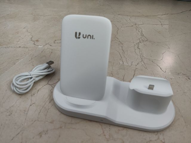 Base de carga inalámbrica 3 en 1 nueva