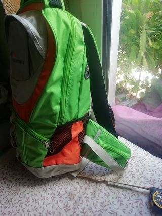 Lote  mochilas: nuevas, Real, monte REBAJADO