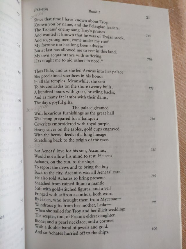 The Essential AENEID. Virgilio