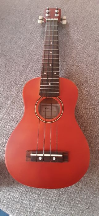 UKULELE