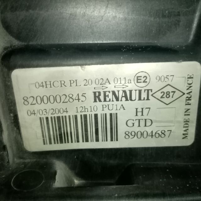 faro izquierdo: renault laguna2.original  Renault