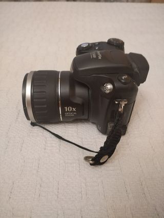 CÁMARA DE FOTOS . Fuji Film S5600