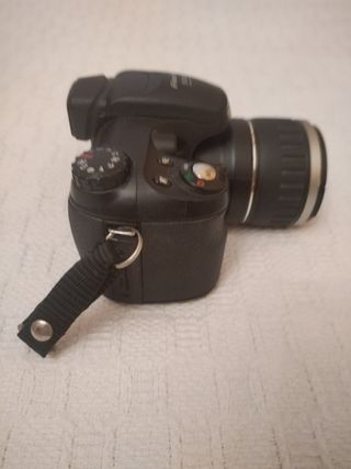 CÁMARA DE FOTOS . Fuji Film S5600