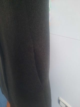 Abrigo verde nuevo T.40 Cortefiel