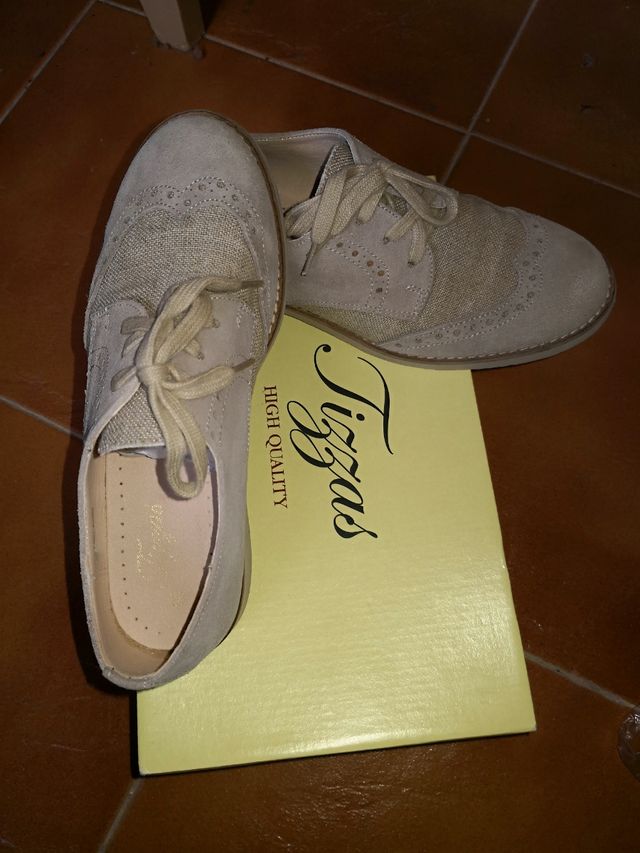 Zapatos de comunión beige claro Niño