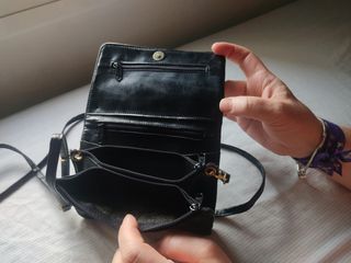 Bolso pequeño de piel