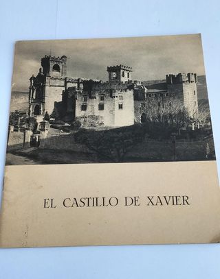 Antiguo libro el castillo de Xavier 