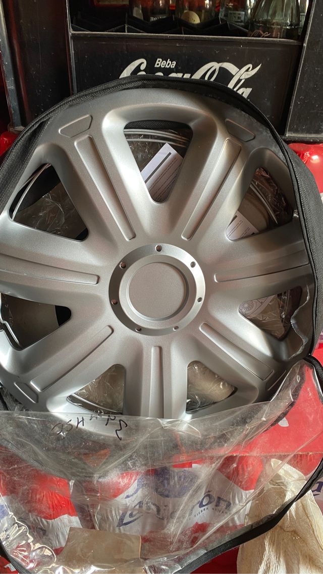 Plato de llanta para volkswagen caddy  sin uso