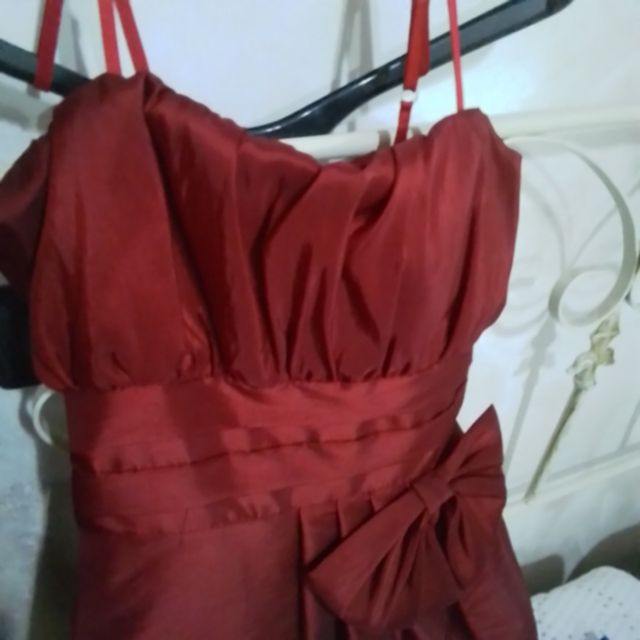 Abito cocktail rosso