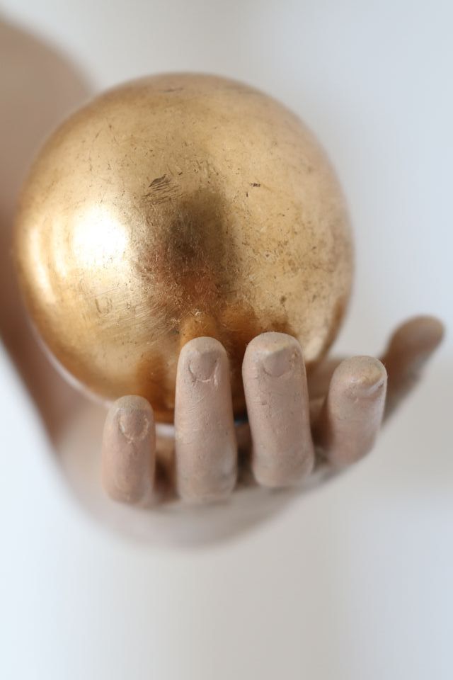 Escultura talla de madera del Niño Jesús S. XVIII