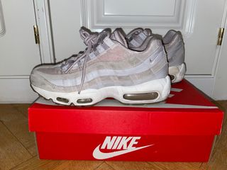 Air max 95 grises y rosas terciopelo