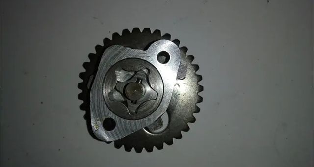 BMW C1 (125/200) Bomba presión aceite