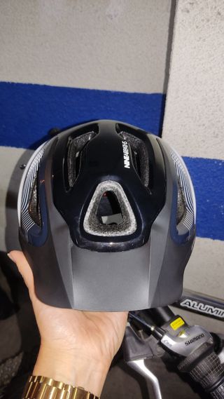Casco de bicicleta sin estrenar