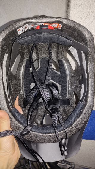 Casco de bicicleta sin estrenar