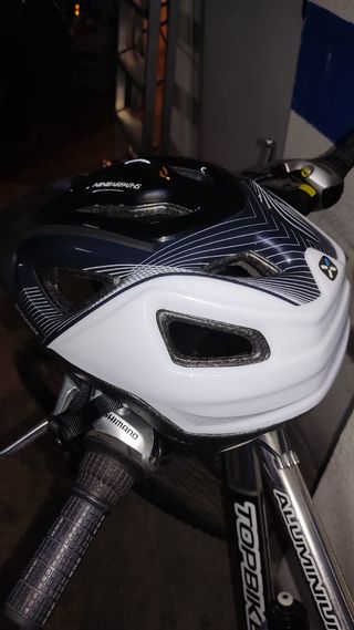 Casco de bicicleta sin estrenar