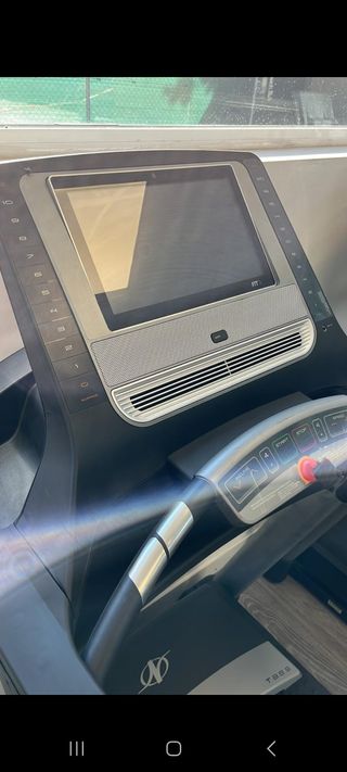 Máquina de correr NORDICTRACK t9.5s