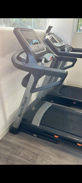 Máquina de correr NORDICTRACK t9.5s