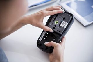 Brother PTH110 - Rotuladora electrónica de mano