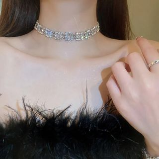 Gargantilla de Circonitas Brillantes de Luxemburgo