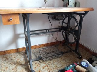 Maquina de coser Alfa 105-3