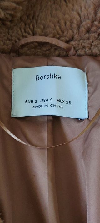 Abrigo peluche Bershka