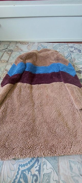 Abrigo peluche Bershka