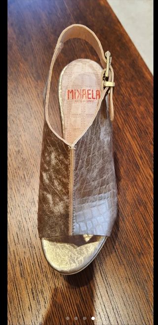 Sandalias sin estrenar