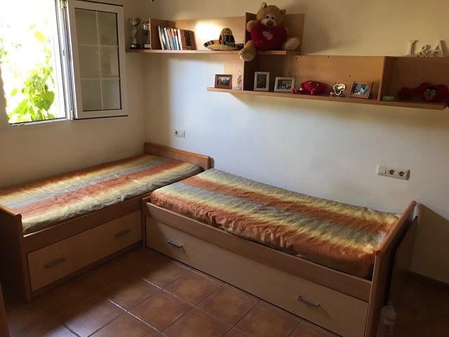 Dormitorio completo juvenil en buen estado