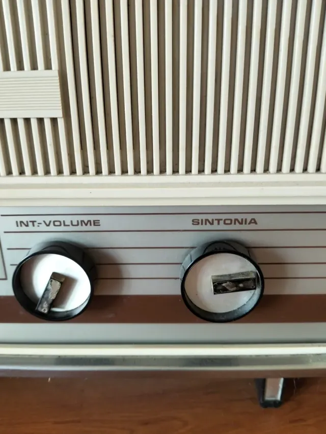 Radio Magnafon Fm225