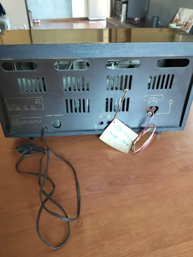 Radio Magnafon Fm225